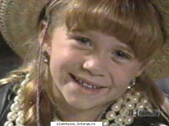 About olsen twins - ink o poza cand erau mici - Olsen twins